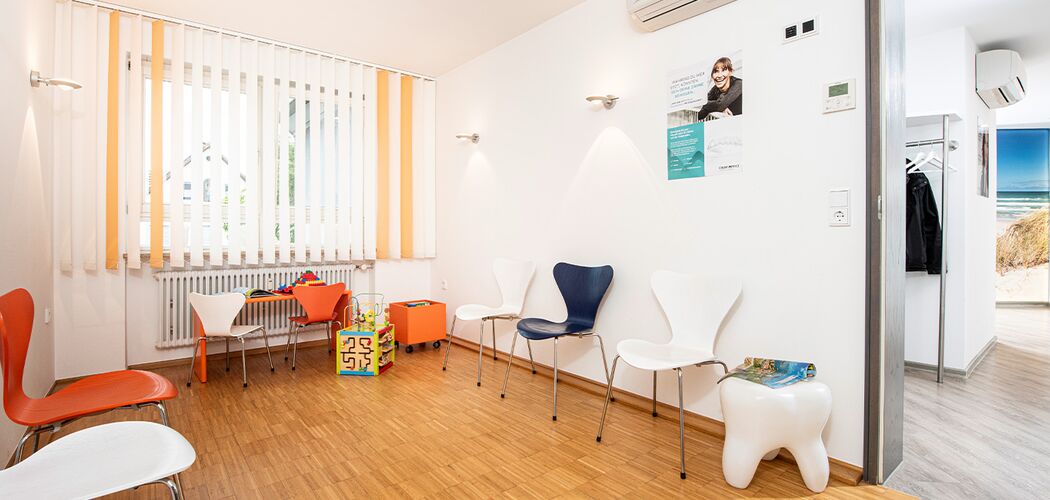 Wartezimmer Praxis Dr. Peter Sporer